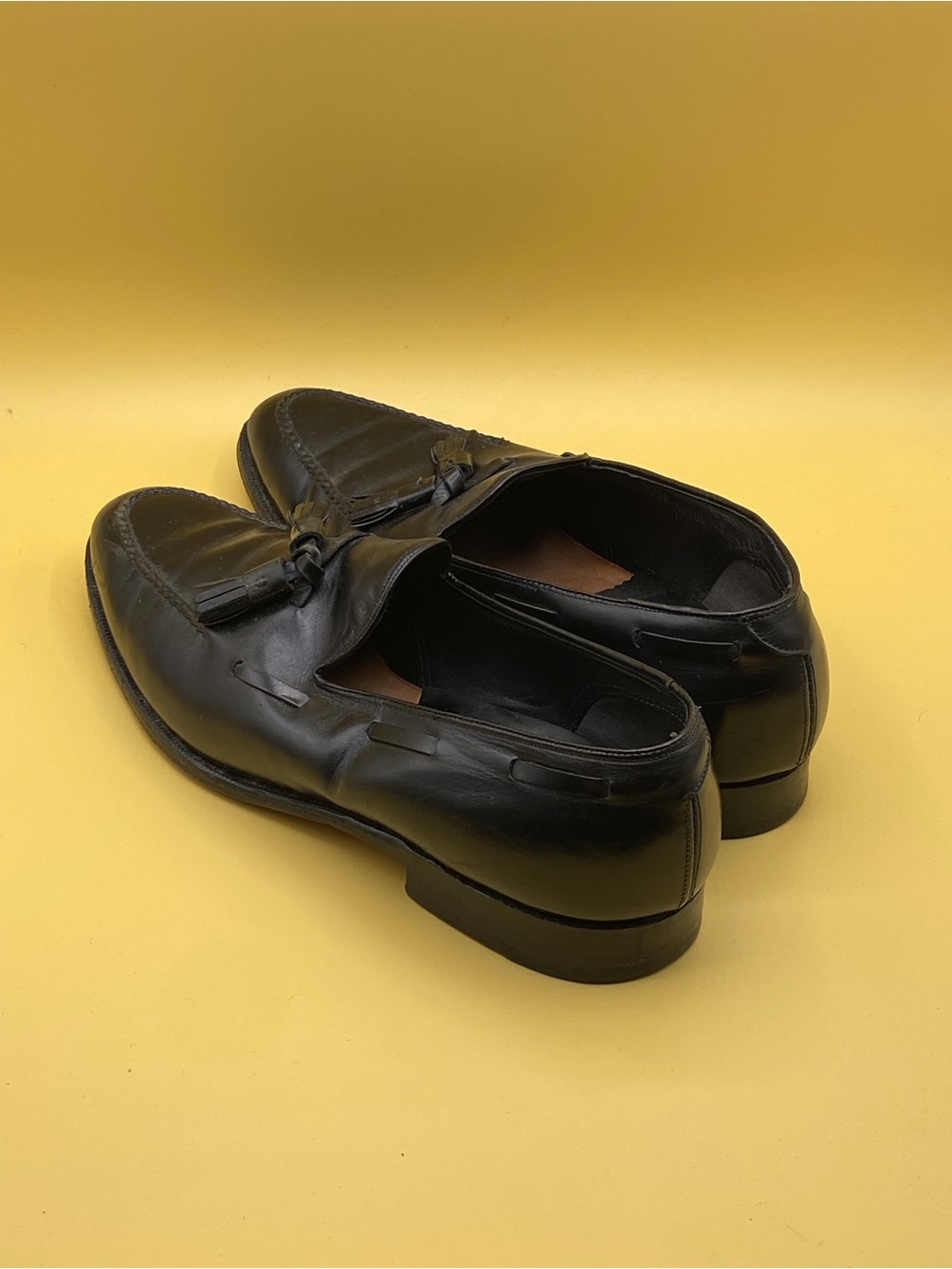 Johnston & Murphy Black Leather Tassel Slip-On Loafers - Picture 3 of 4